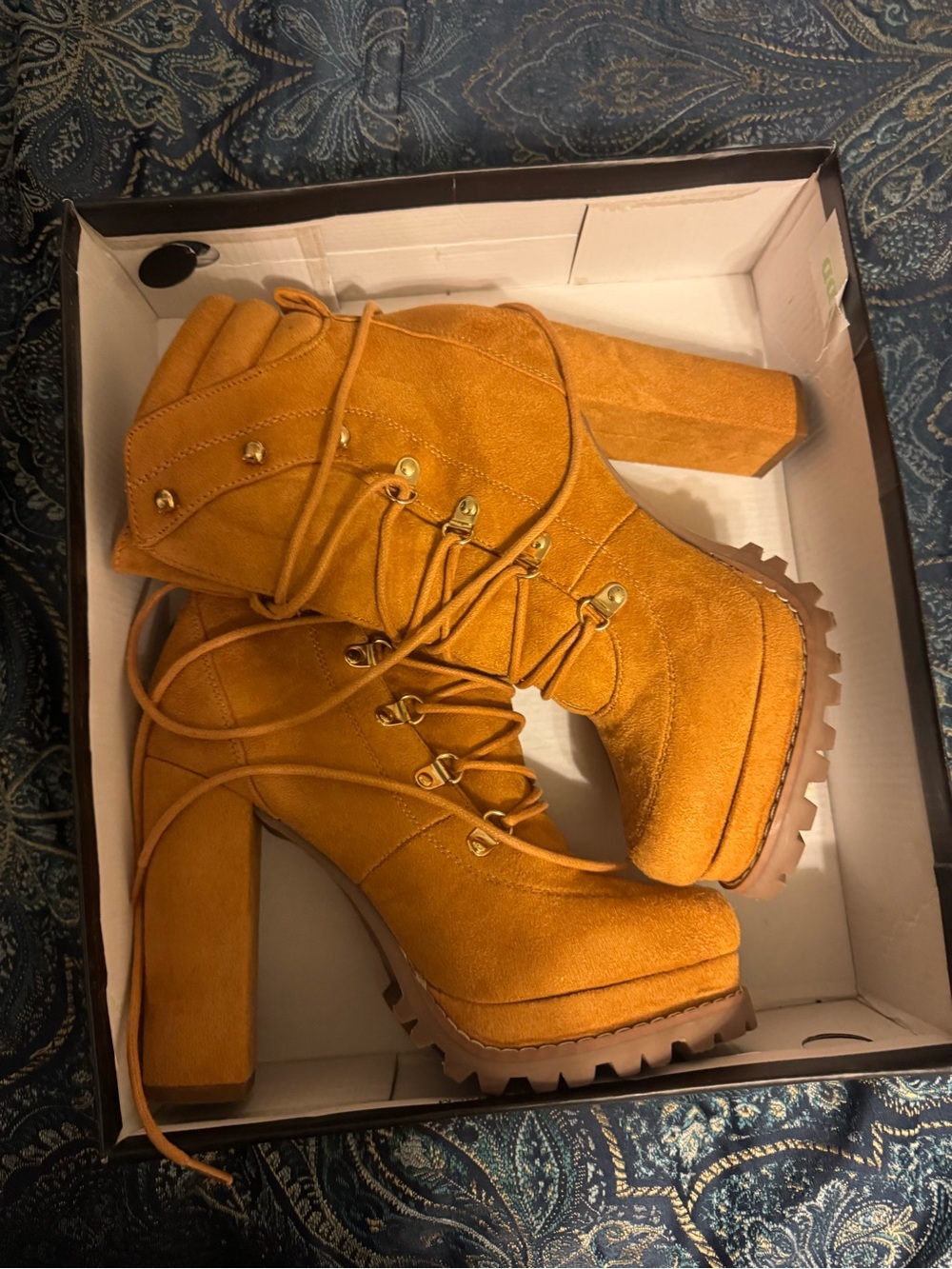 Women’s Platform Lace-Up Boot in Mustard Yellow